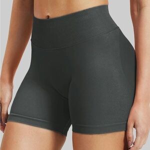 Women’s Dark Gray High Waisted Butt Scrunch Workout Shorts gym yoga breathable